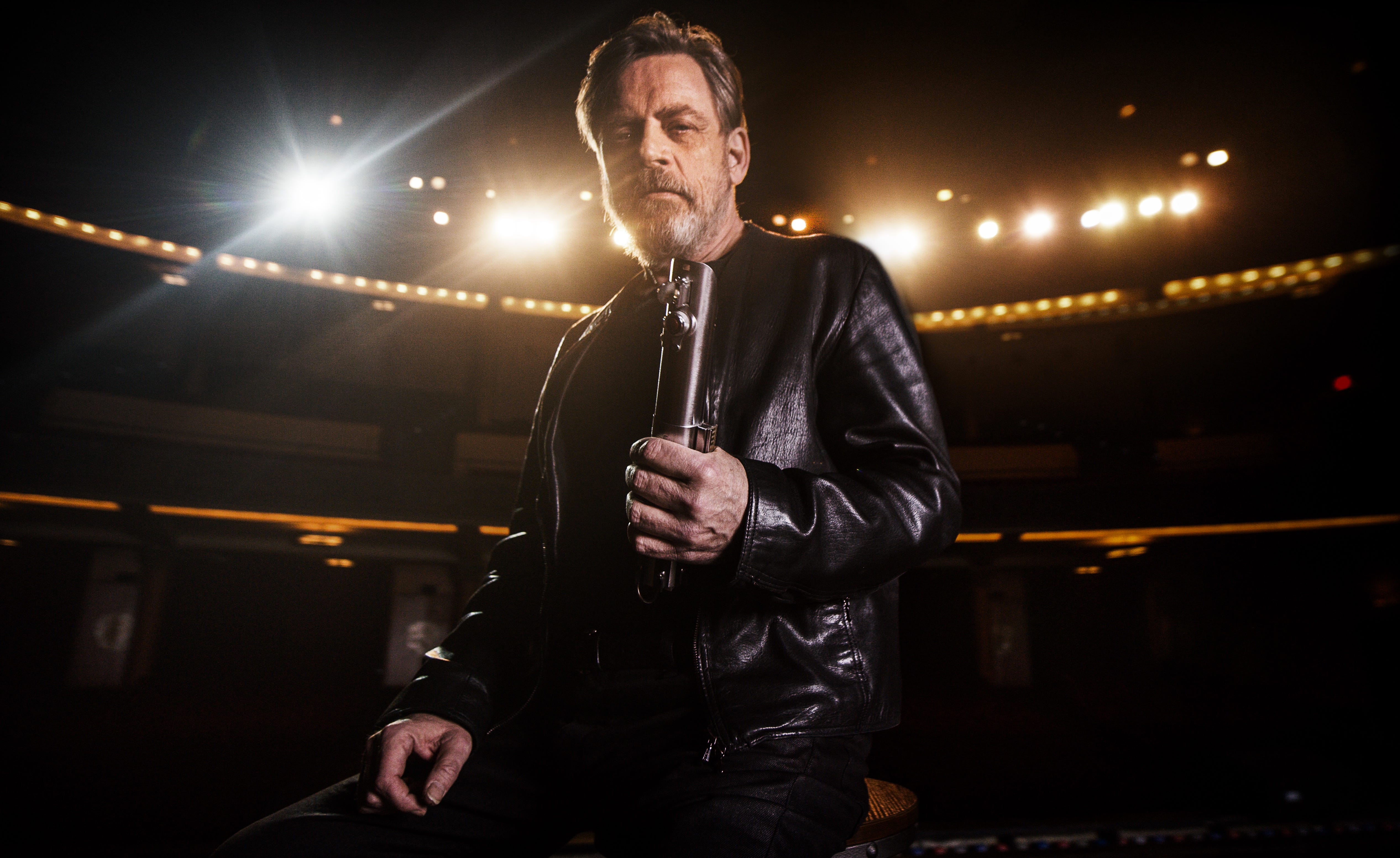 mark hamill lightsaber